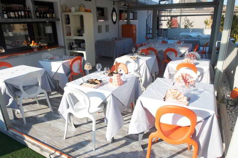 Orange Hotel Roma Esterno foto