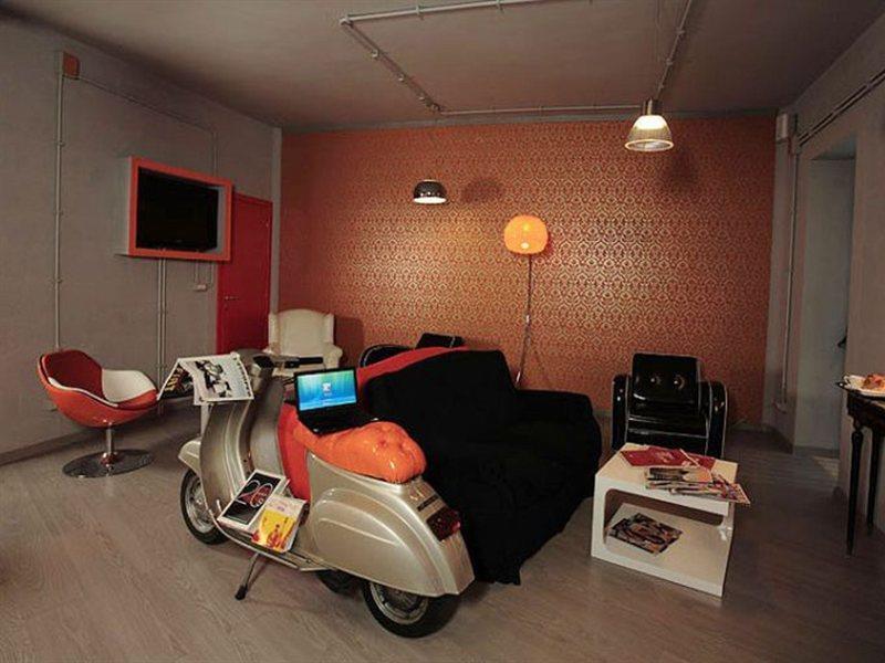 Orange Hotel Roma Esterno foto